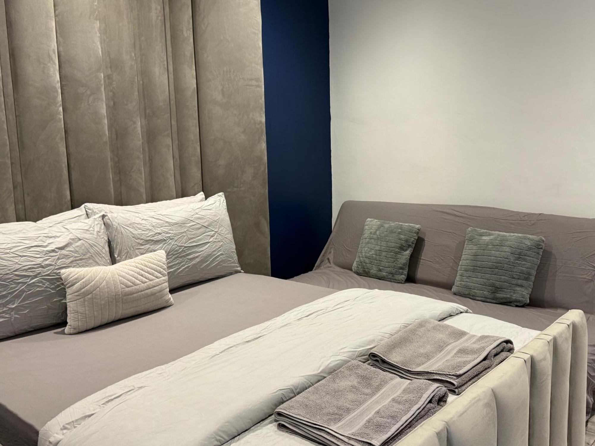 5 Bed Town House Within City Centre And Sleeps Up To 11 With Sky And Netflix Birmingham Exterior foto