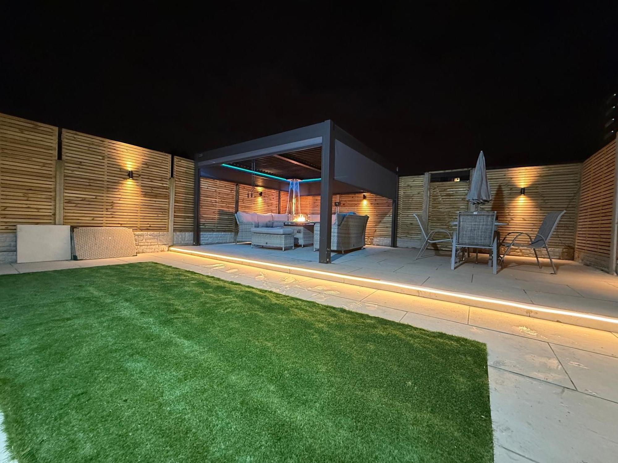 5 Bed Town House Within City Centre And Sleeps Up To 11 With Sky And Netflix Birmingham Exterior foto
